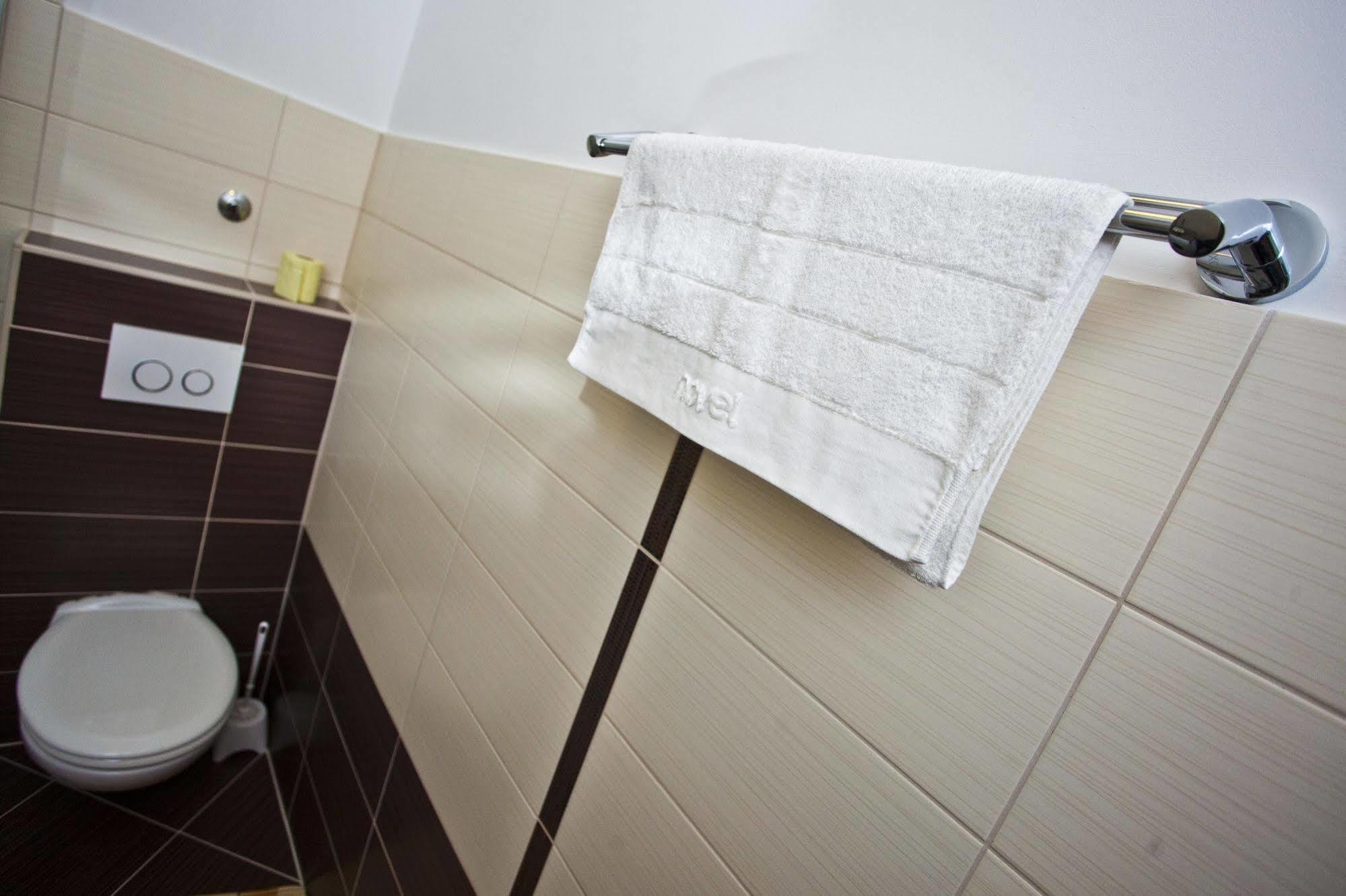 Split Apartments Peric Ngoại thất bức ảnh